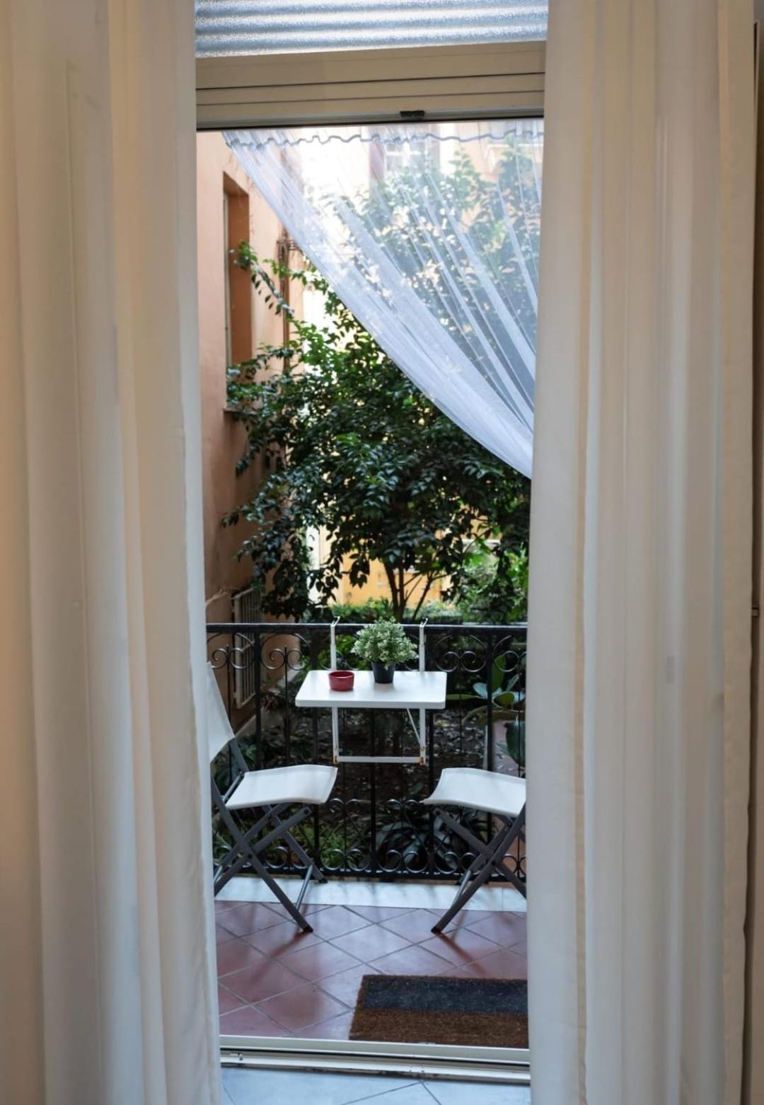 Appartement Napoli Sottosopra Chiaia Extérieur photo